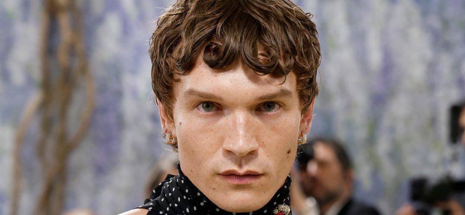 connor-storrie-may-play-a-villain-opposite-ryan-gosling-in-marvel’s-‘ghost-rider’