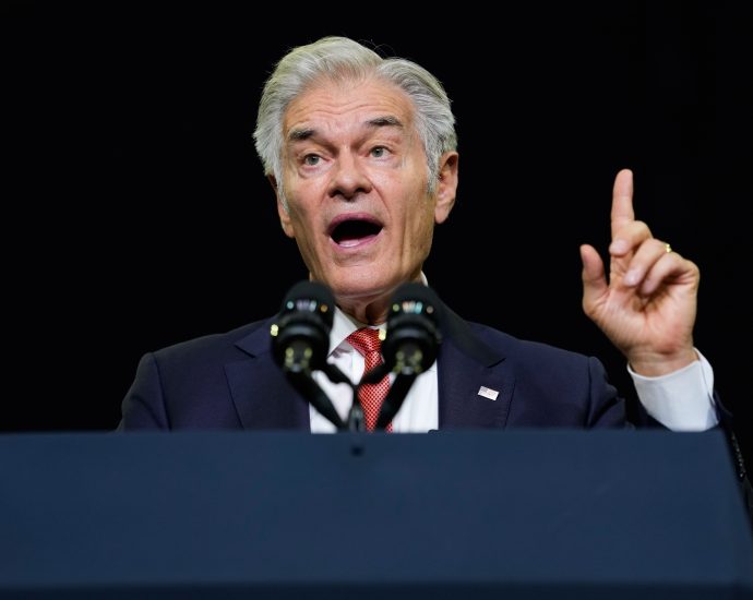 senators-demand-to-know-if-dr.-oz-collaborated-with-election-denial-groups