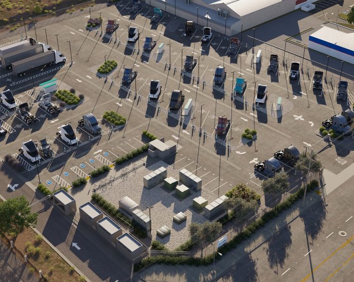 how-ev-realty-chooses-sites-for-electric-truck-charging-hubs