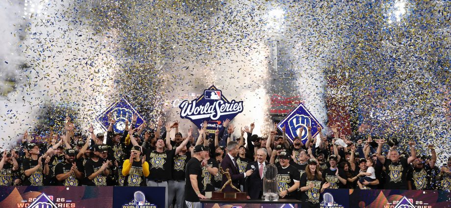 milwaukee-brewers-win-first-world-series-title