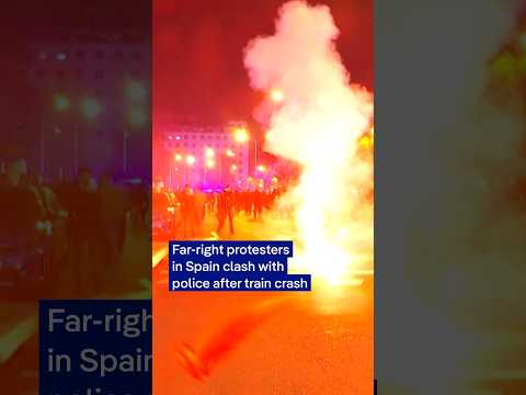 far-right-protesters-in-spain-clash-with-police-after-train-crash-| dw-news