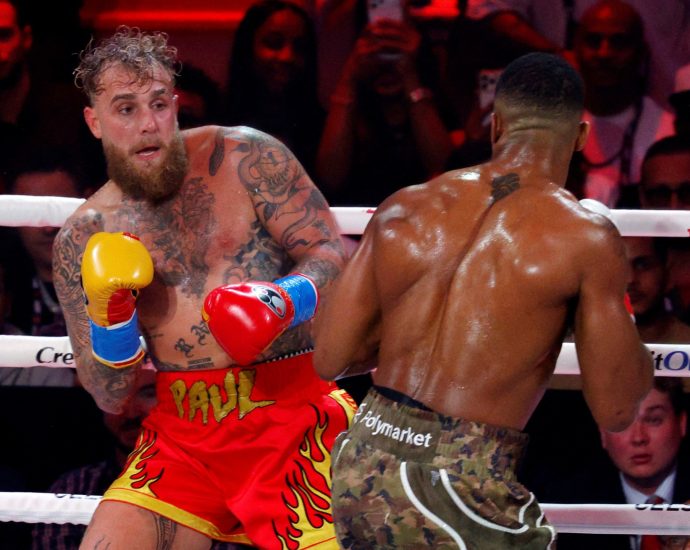 youtube-star-jake-paul-returns-to-boxing-after-joshua-loss-for-dubai-fight