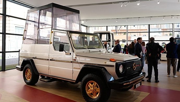 vatican:-century-of-mercedes-benz-popemobiles-goes-on-display