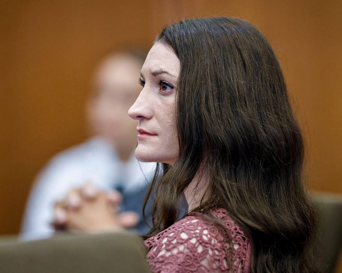 prosecutors-ask-judge-to-reject-lindsay-clancy-defense’s-motion-to-dismiss-charges