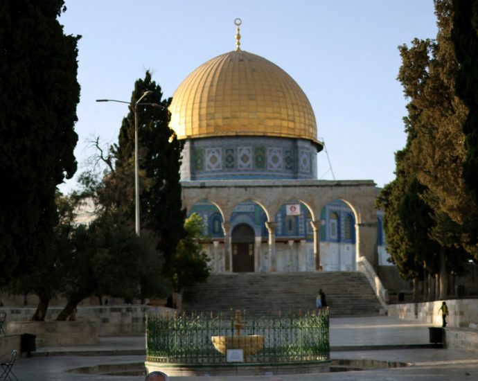 palestinians-face-growing-bans-from-al-aqsa-as-israel-tightens-control