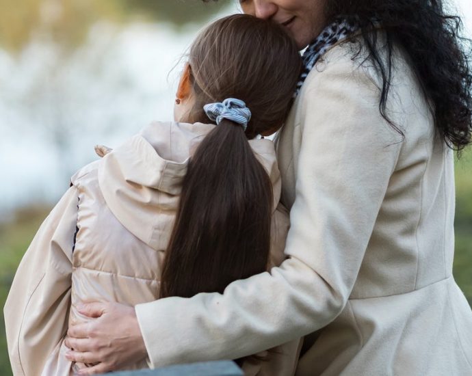 both-of-her-kids-came-out-as-trans-here’s-the-crucial-advice-she-wishes-she-had-at-the-time.
