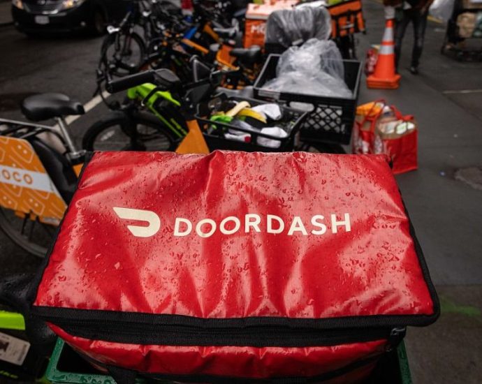 doordash-is-buying-instacart:-what-does-it-mean-for-consumers?