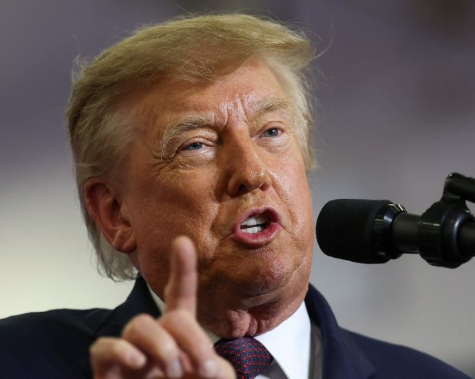the-traitor-puts-a-new-spin-on-his-cognitive-brags… and-it-involves-republicans