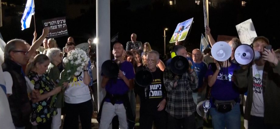 activists-urge-eisenkot-to-form-new-israeli-gov’t-with-arab-parties
