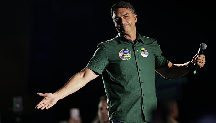 brazil-claims-it-questioned-argentina-over-bolsonaro’s-escape,-buenos-aires-denies-it
