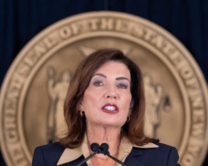 new-york-enacts-ban-on-‘unsafe’-chatbot-behavior-with-kids-as-states-push-ai-regulation-boundaries
